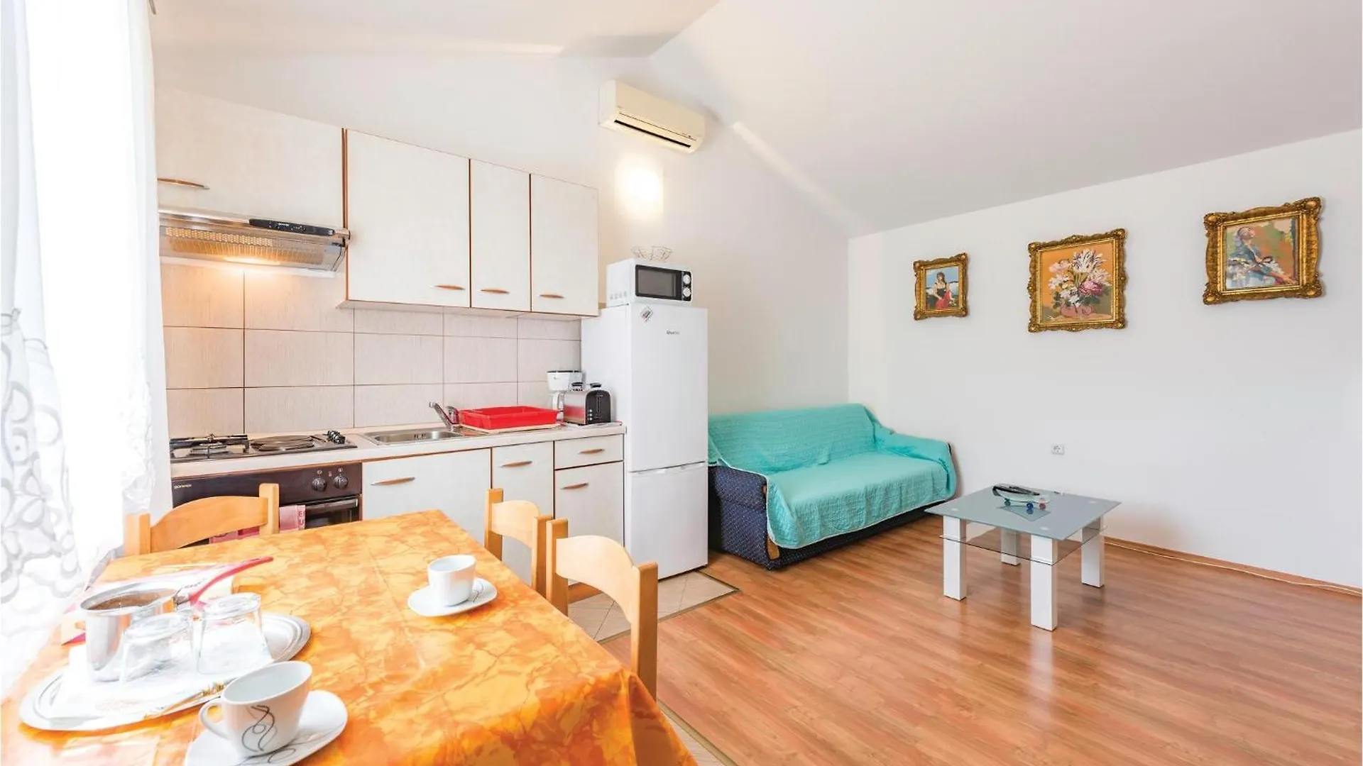 Awesome Home In Zminj With Wifi 0*,  Kroatien