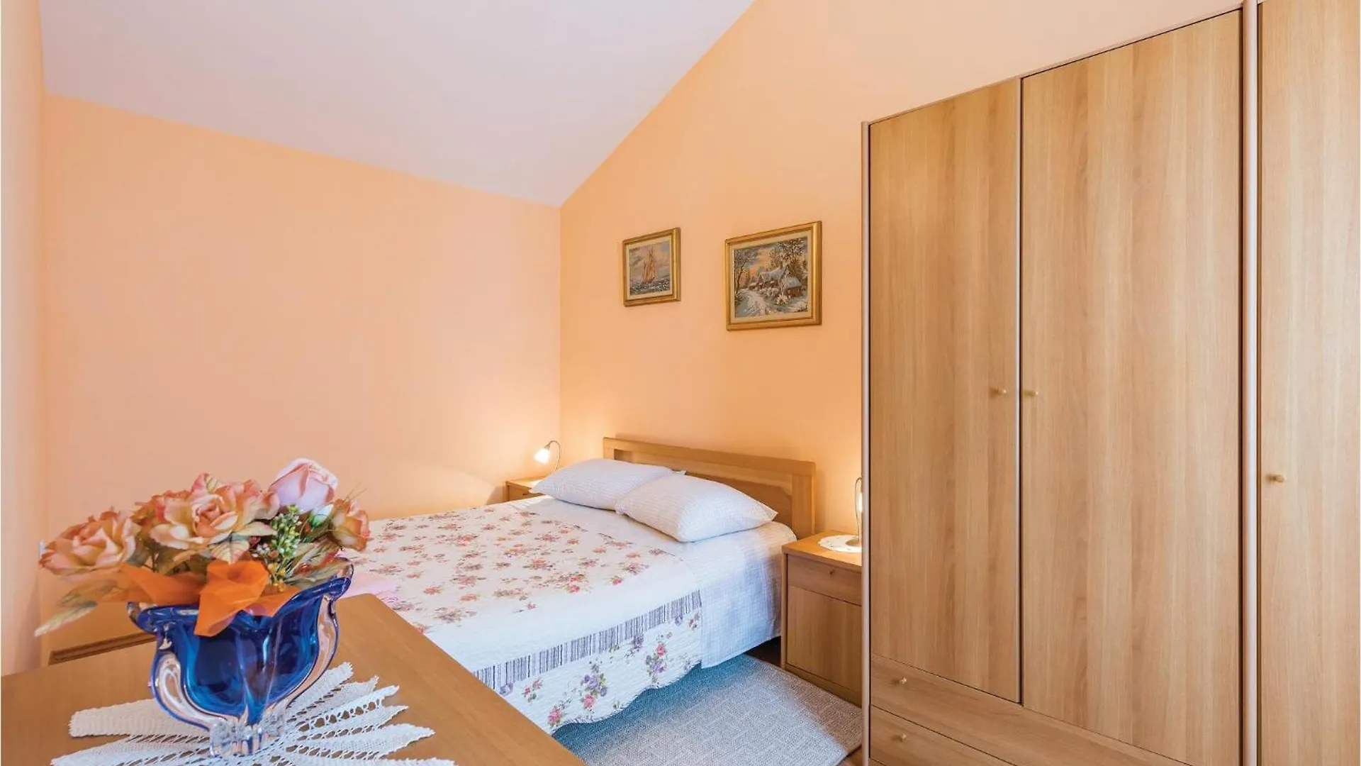 Awesome Home In Zminj With Wifi